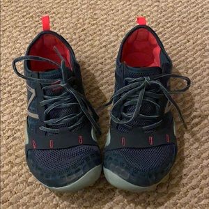 New Balance Minimus Women’s 9 | Running Shoes